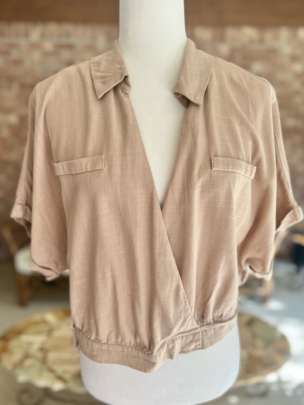 Guess Tan Wrap Crop Top Linen Blend Woven Dolman Sleeve XL Festival
